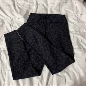 EUC Sarah’s day x WFA camo leggings